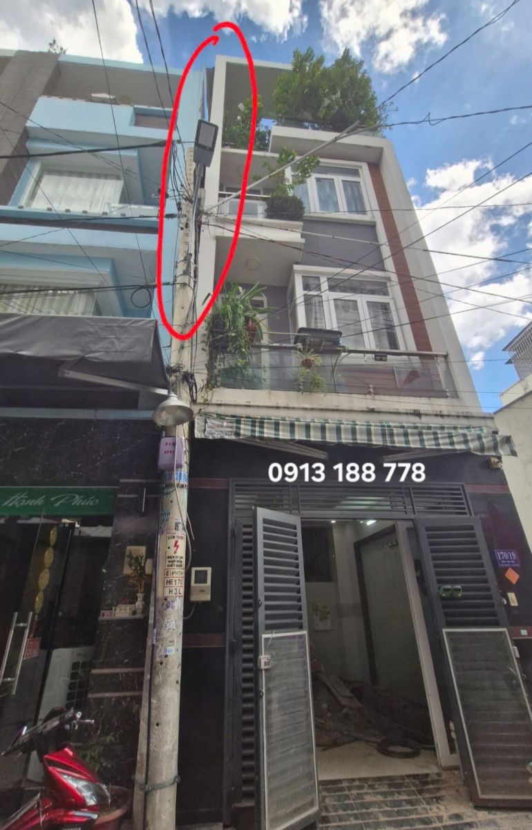 xử lý nhà nghiêng 