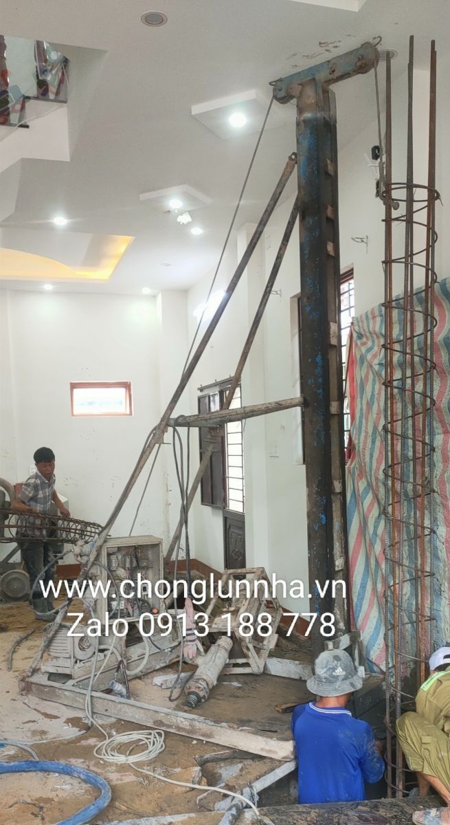 Khoan cọc nhồi gia cố móng nhà 